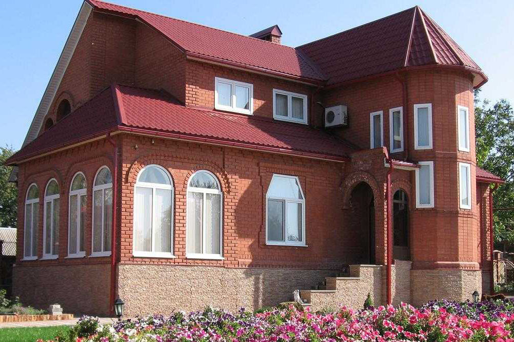 Электромонтажные работы в кирпичных домах в Воронеже 